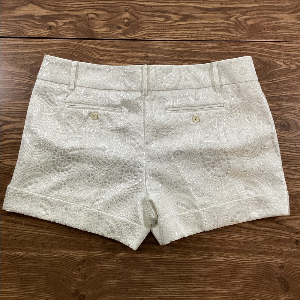 New York & Co. Ivory Brocade Dressy Shorts Size 14 - Picture 2 of 6
